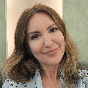 Марина Легостаева