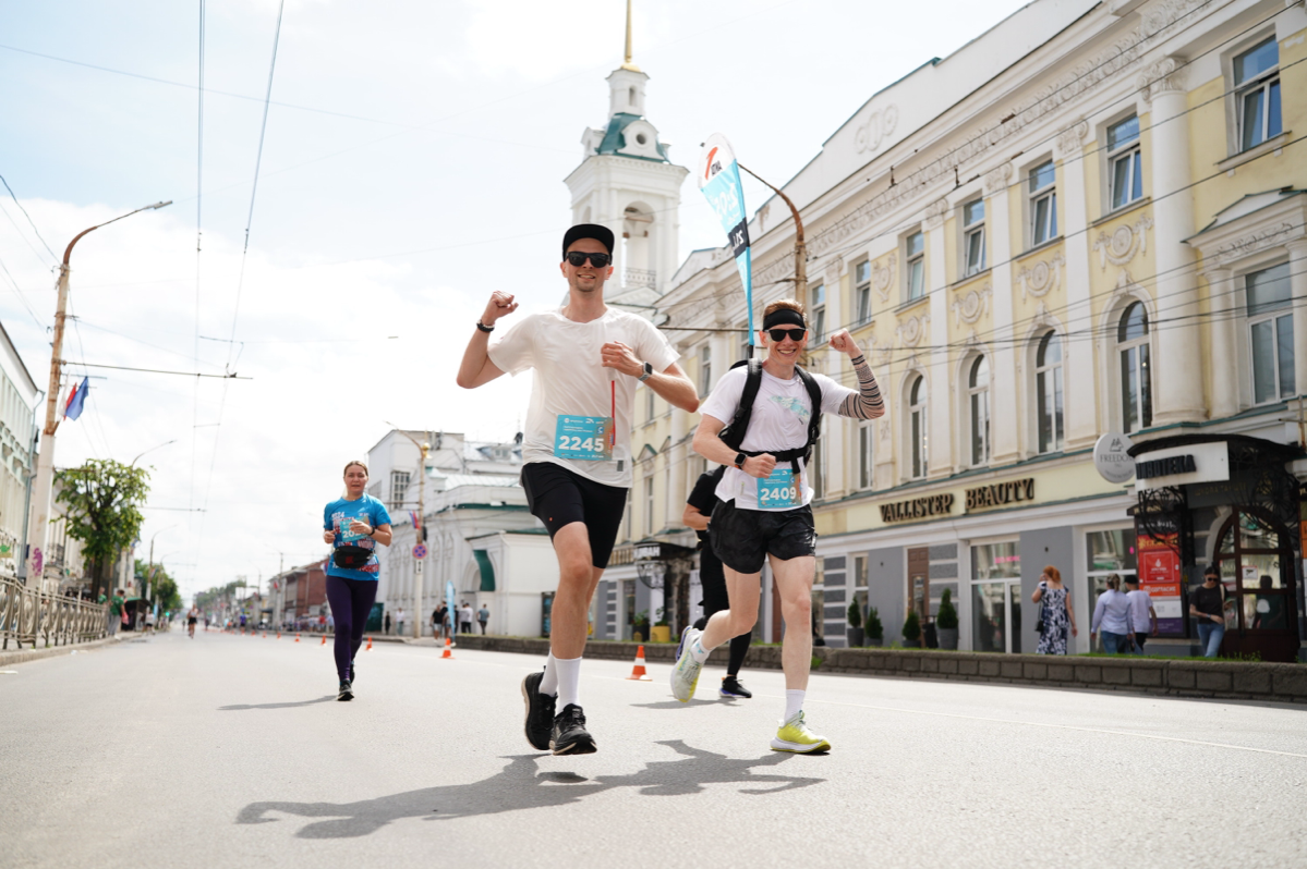 12 июня 2024 года. Полумарафон «Здорово, Кострома!»
Люблю Кострому. Тут я полюбил бег. Здесь я понял, что это может быть классно, весело и интересно | Сетка — социальная сеть от hh.ru