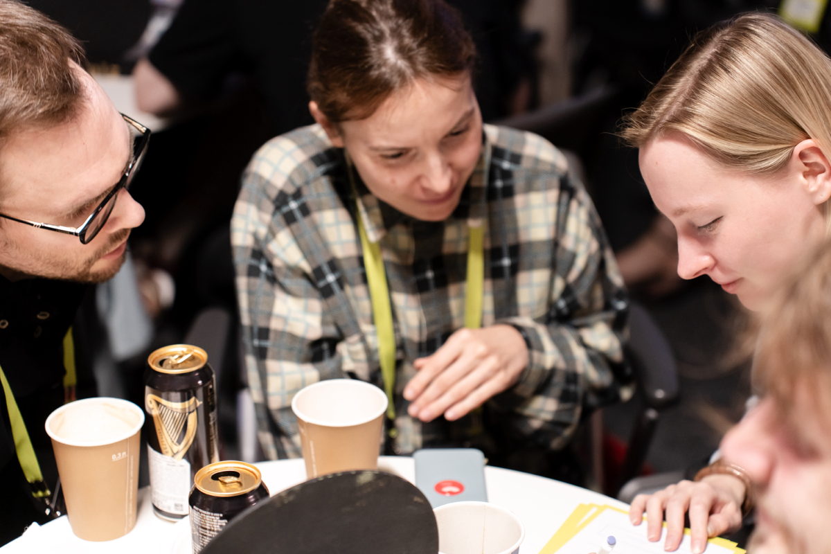 Пару недель назад была на продуктовом митапе от Яндекс Вертикалей, было здорово:
-команды рассказали про подходы в организации работы и у меня наконец хорошо уложился в голове один из них (в МТС в нек... | Сетка — социальная сеть от hh.ru