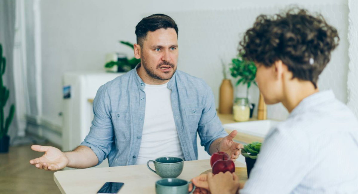 Люди часто воспринимают общение как стихийный и неуправляемый процесс: «Я просто начну говорить, а там как пойдет», «Я скажу то, что хочу и буду надеяться, что меня поймут» | Сетка — социальная сеть от hh.ru