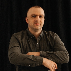 Денис Брагинец