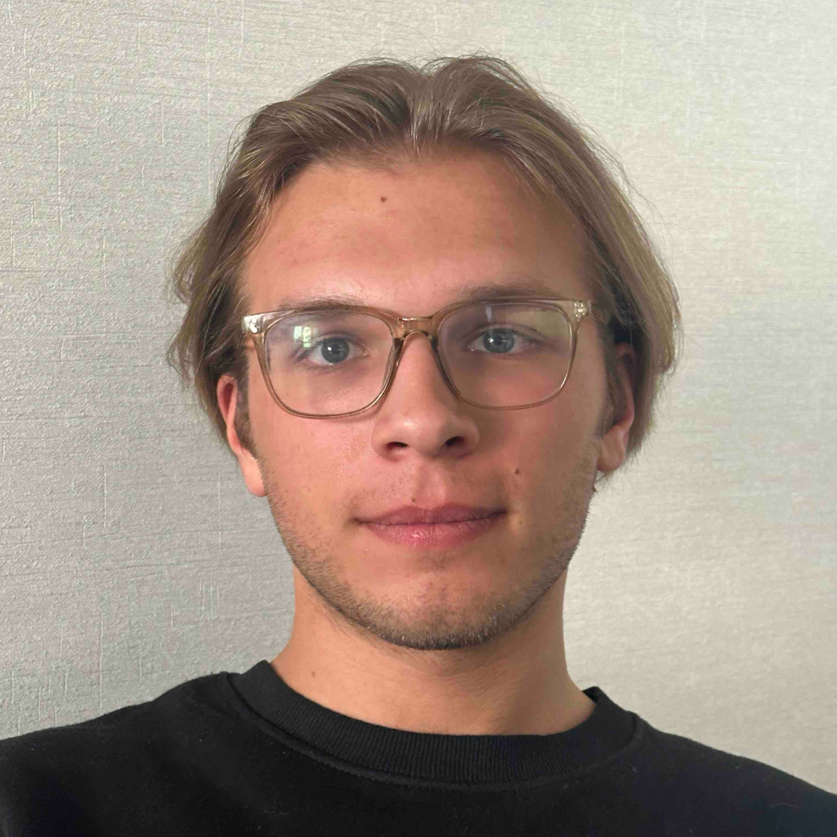 Артём Максименко | Сетка — социальная сеть от hh.ru