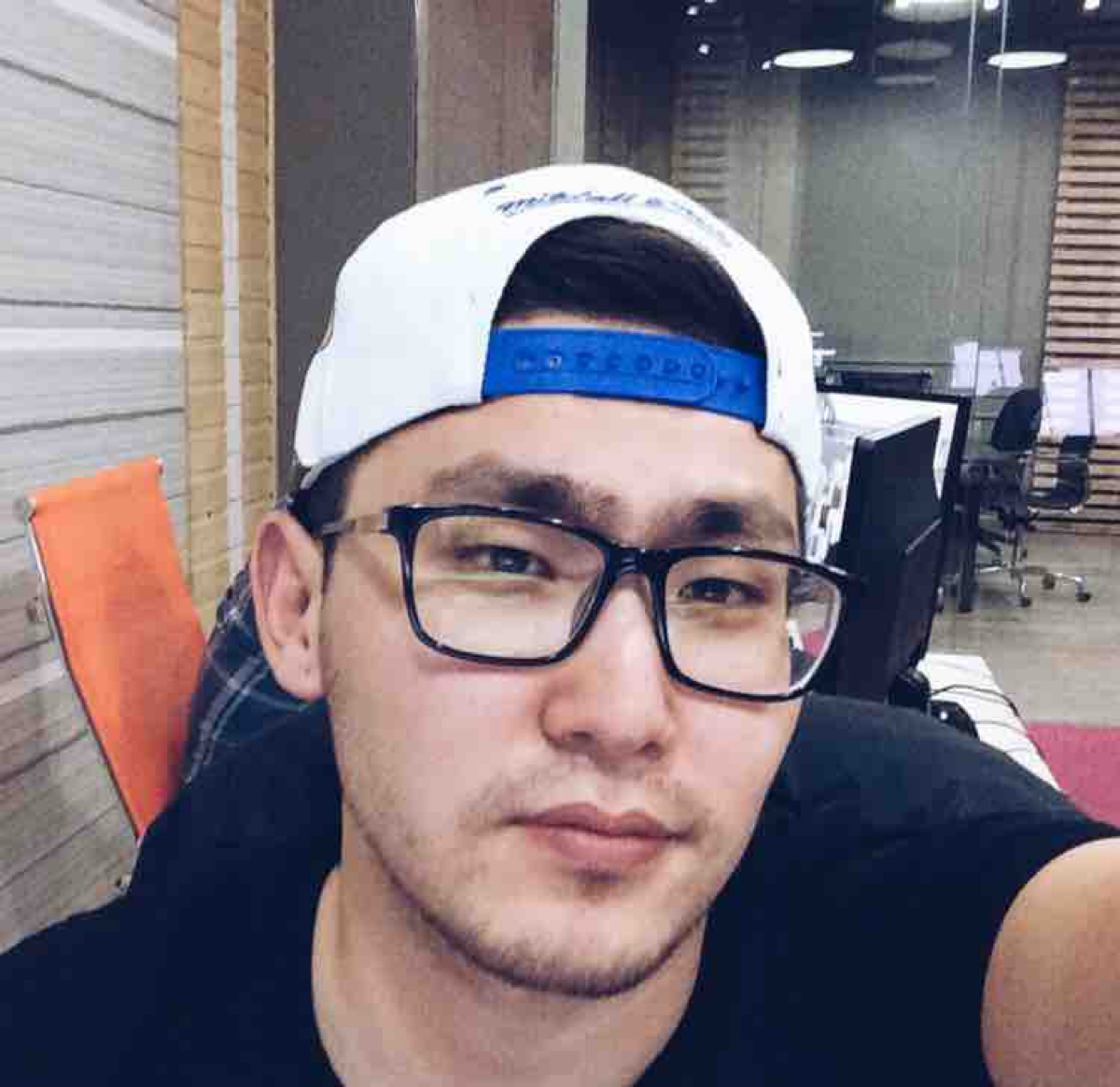 Ерлан Сандыбаев | Сетка — социальная сеть от hh.ru