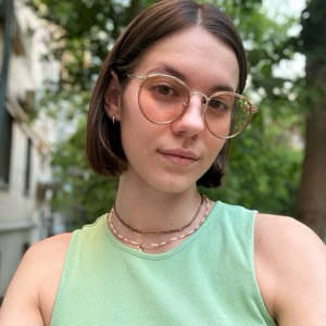 Арина Белоногова | Сетка — социальная сеть от hh.ru