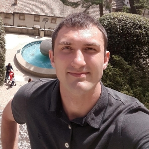 Артем Мищенко | Сетка — социальная сеть от hh.ru