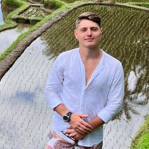 Калинин Александр | Сетка — социальная сеть от hh.ru