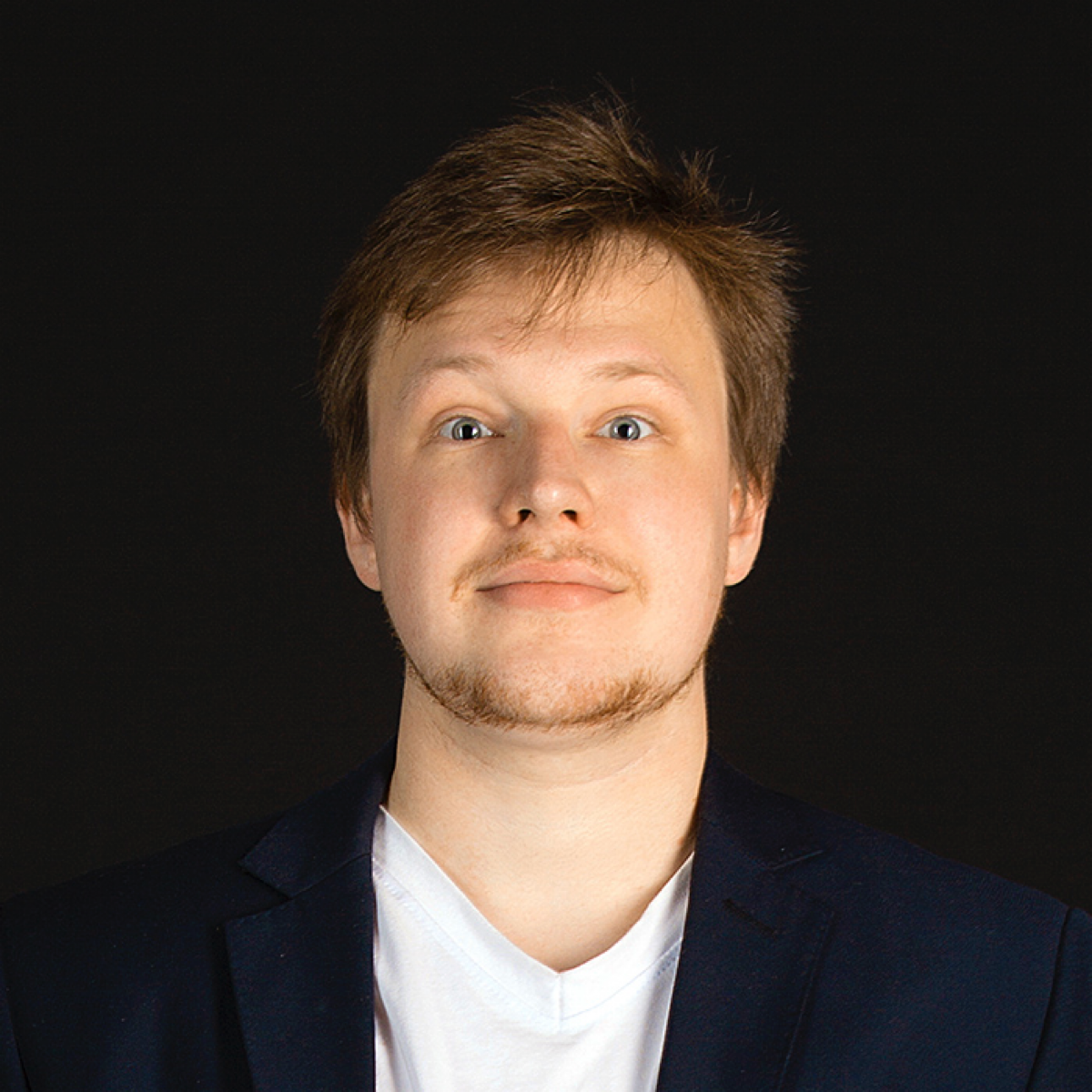 Артём Маракушин