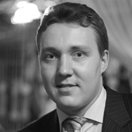 Александр Комаровский