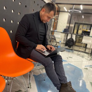 Руслан Гайсин | Сетка — социальная сеть от hh.ru