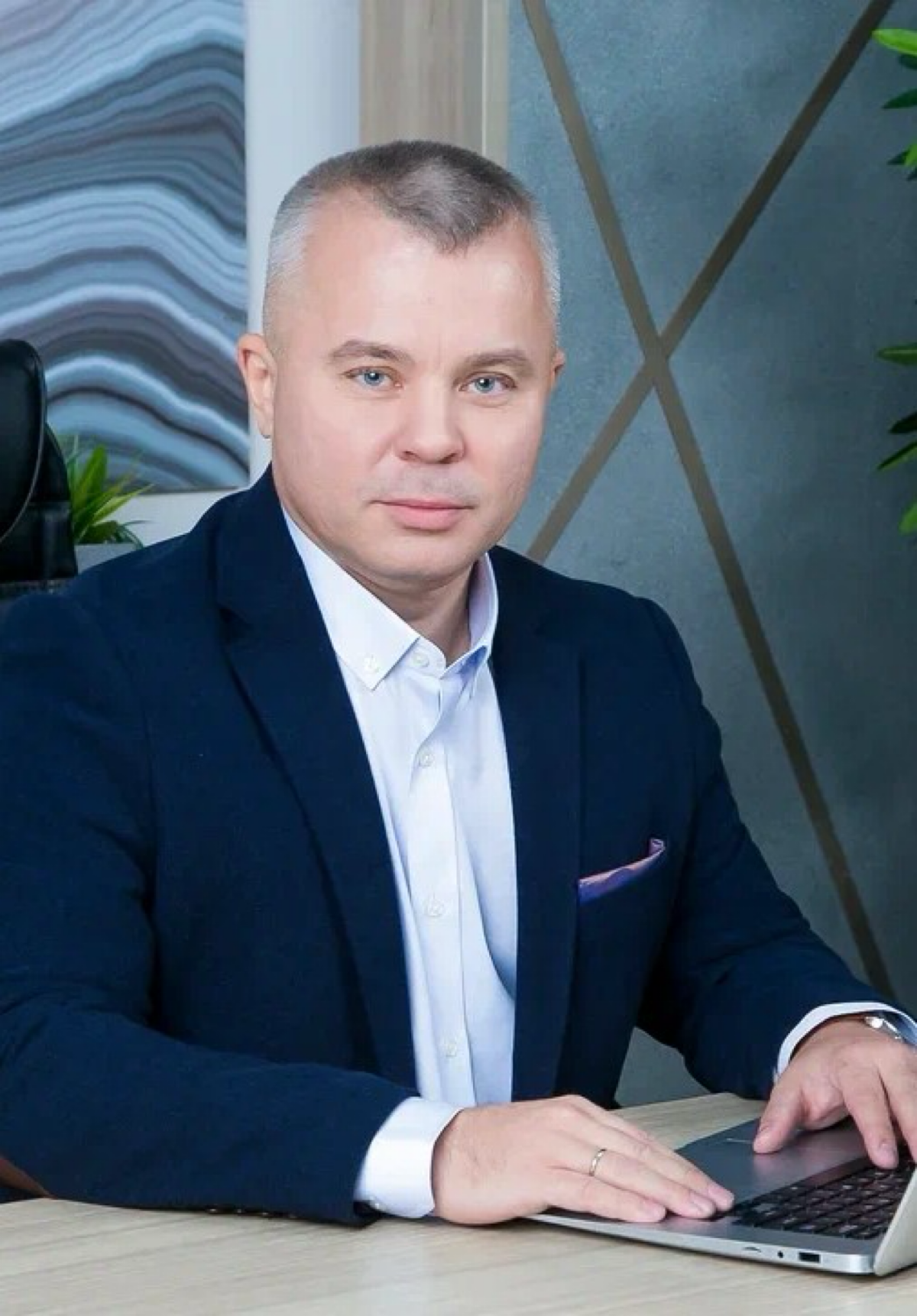 Михаил Антонов | Сетка — социальная сеть от hh.ru