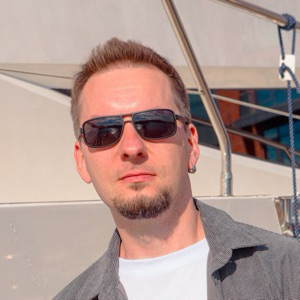 Диитрий Пахомов