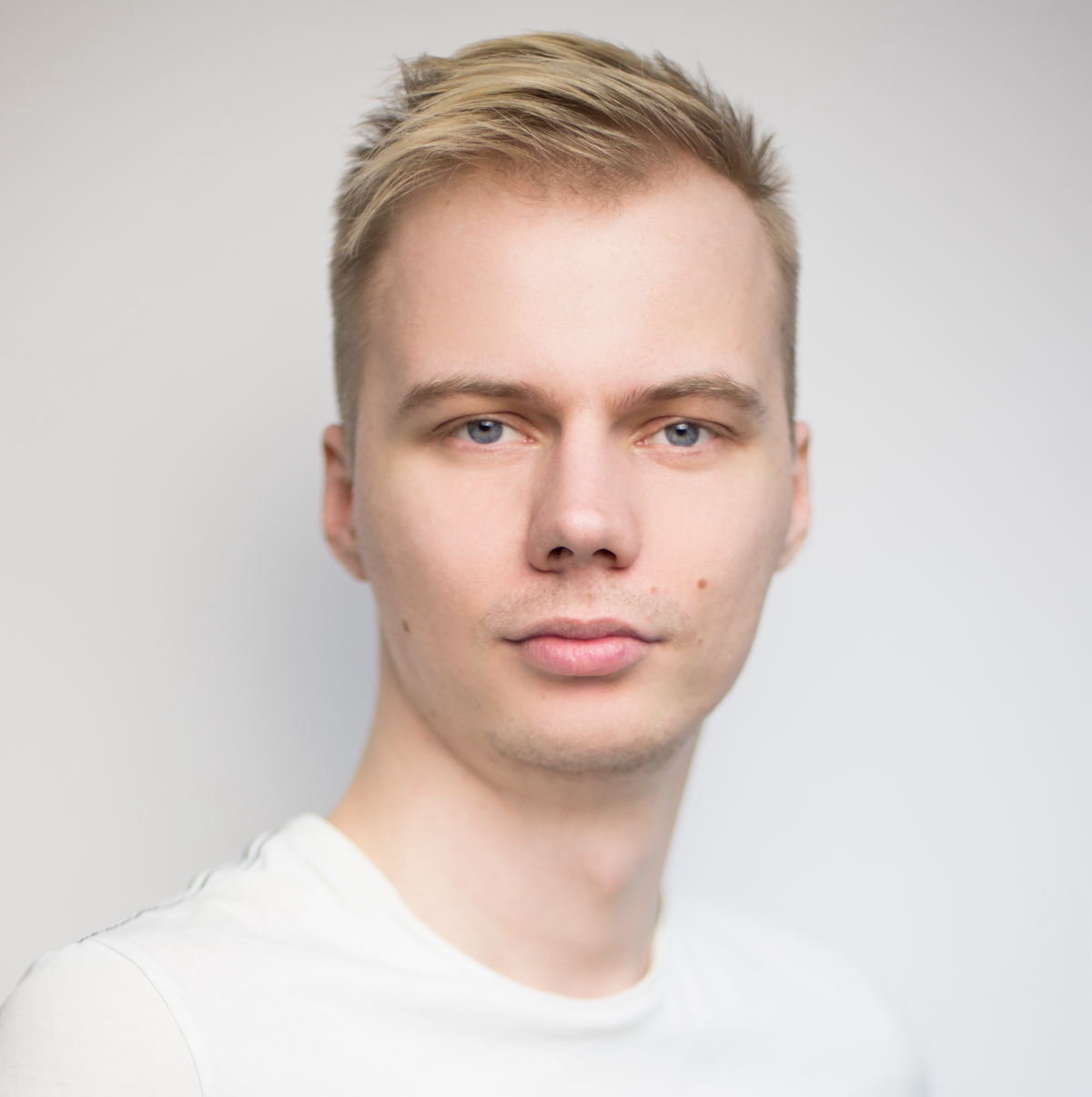 Dmitry Kost | Сетка — социальная сеть от hh.ru