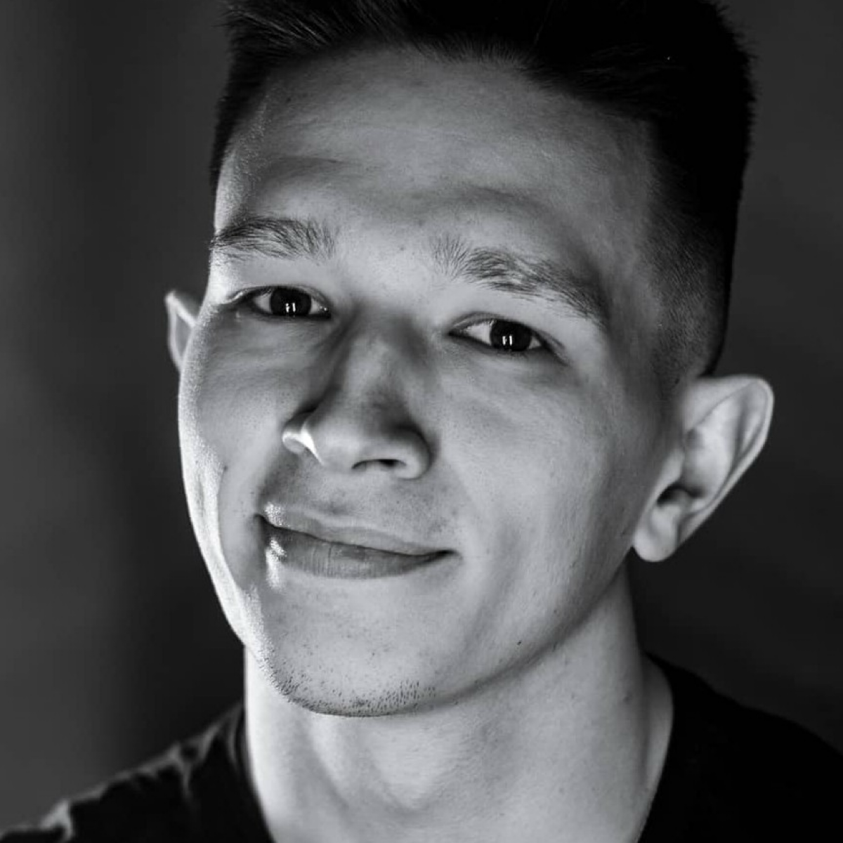 Денис Яушев