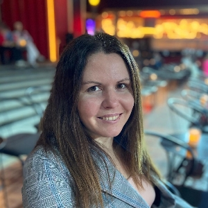 Юлия Лавринова | Сетка — социальная сеть от hh.ru