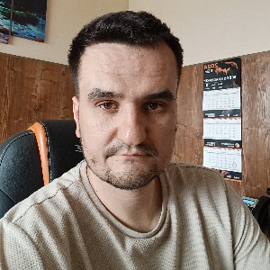 Роман Бронников