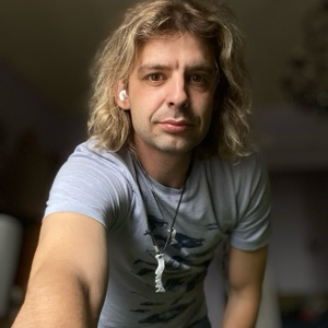 Гоша Кузнецов