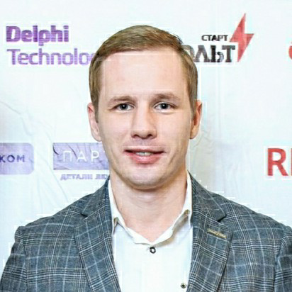 Роман Тихов