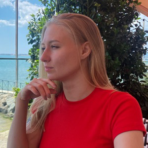 Людмила Шермакова | Сетка — социальная сеть от hh.ru