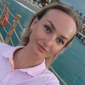 Анжела Масленникова