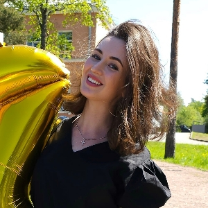 Яна Крутских