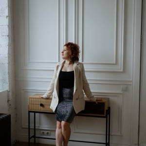 Елена Лещенко