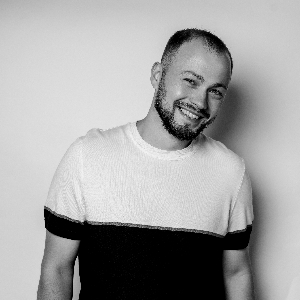 Тарас Плюшко | Сетка — социальная сеть от hh.ru