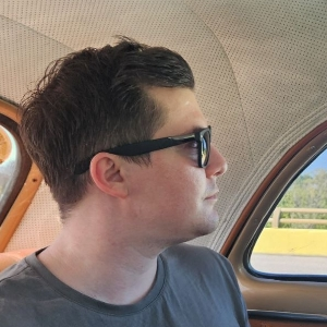 Руслан Салахов