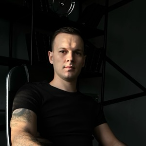 Роман Меликов