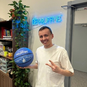 Максим Цапко | Сетка — социальная сеть от hh.ru