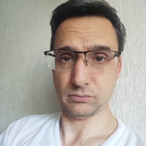 Михаил Аликбаров
