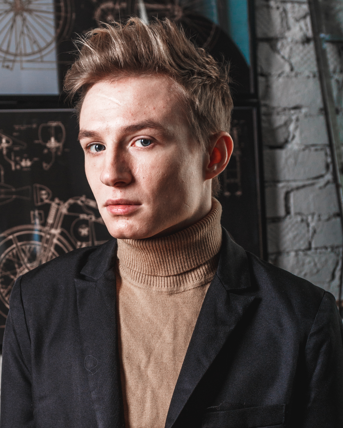 Роман Морозов