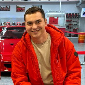 Александр Савенков