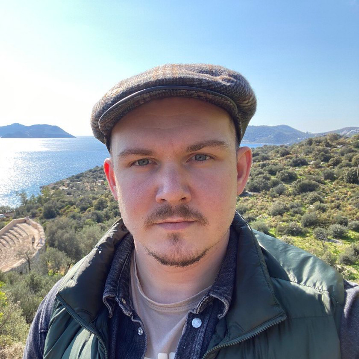 Слава Уфимцев | Сетка — социальная сеть от hh.ru