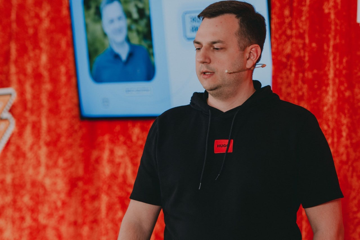 Антон Кобзев | Сетка — социальная сеть от hh.ru