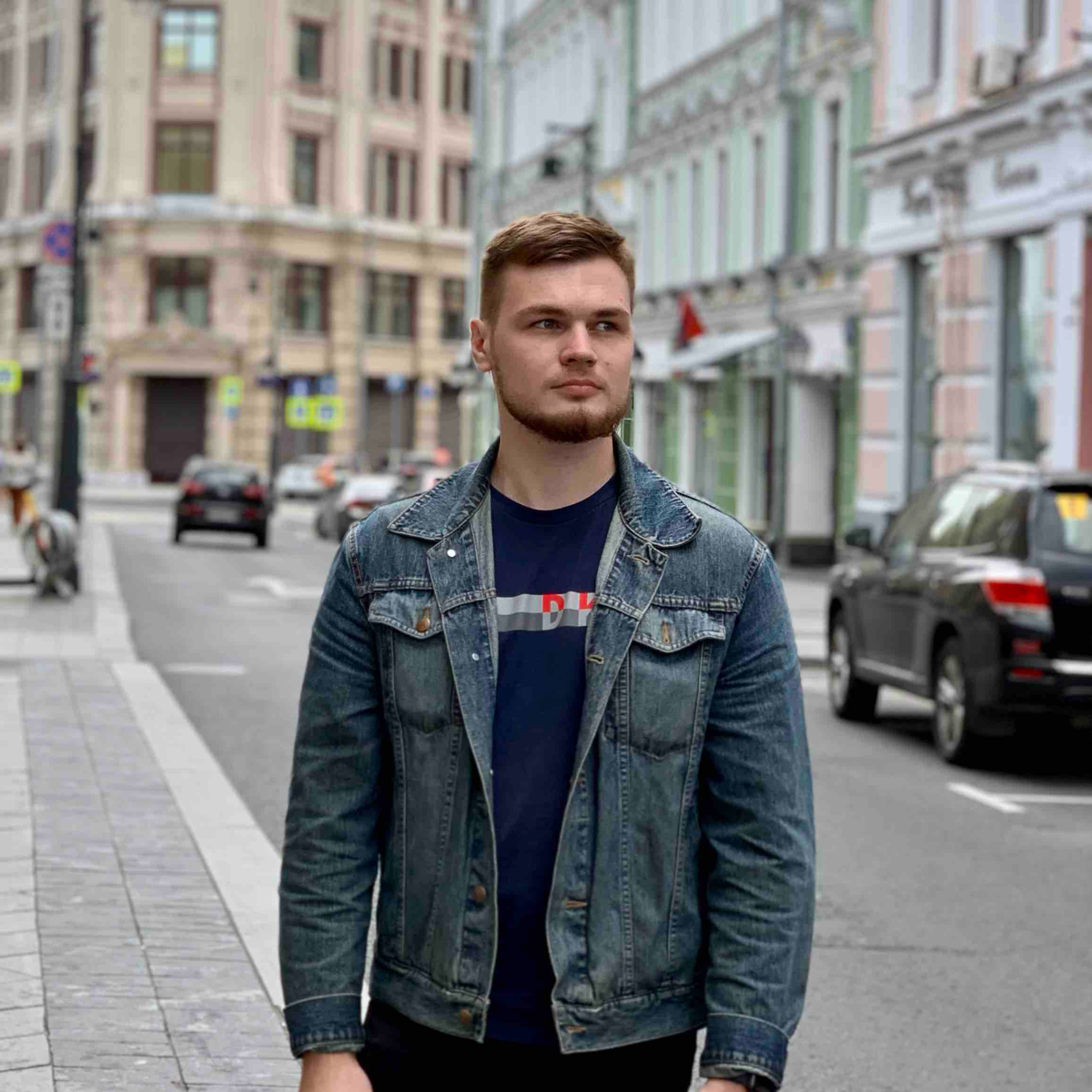 Владислав Романюк | Сетка — социальная сеть от hh.ru