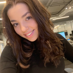 Елена Романова