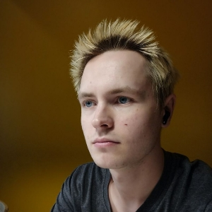 Даниил Устименко