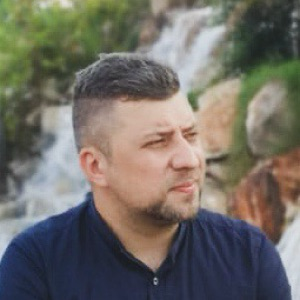 Дмитрий Усяев