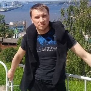 Максим Рукавицын