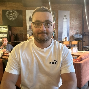 Алексей Мельников