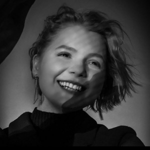 Вероника Назарова