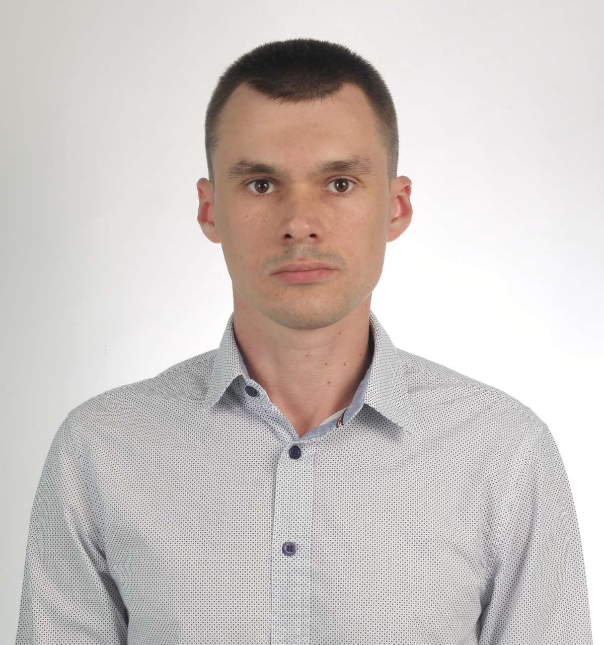 Виталий Иванов