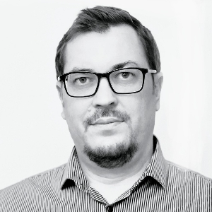 Максим Жарков