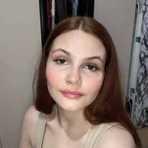 Алина Алферова