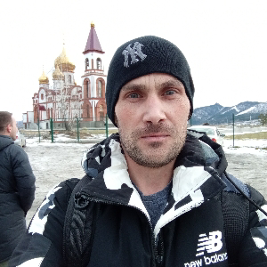 Анатолий Попов