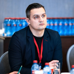 Алексей Авраменко