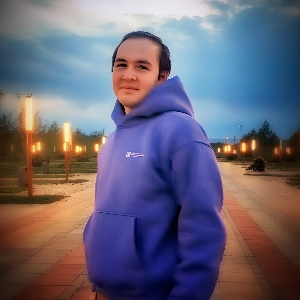 Денис Назмутдинов