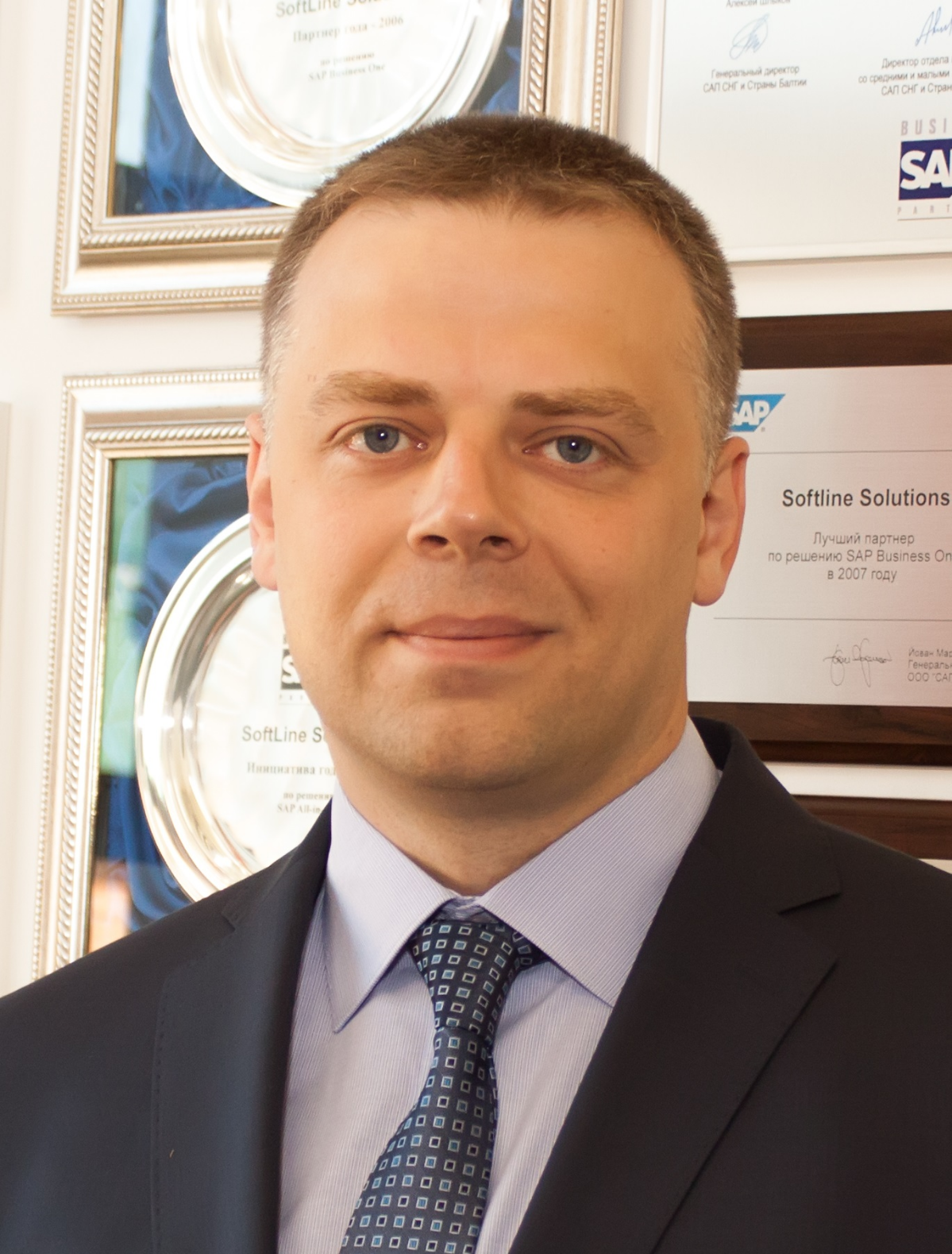 Евгений Средняков | Сетка — социальная сеть от hh.ru