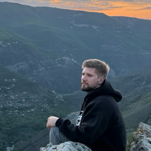 Павел Петров