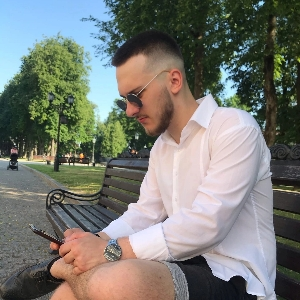 Дмитрий Жарков